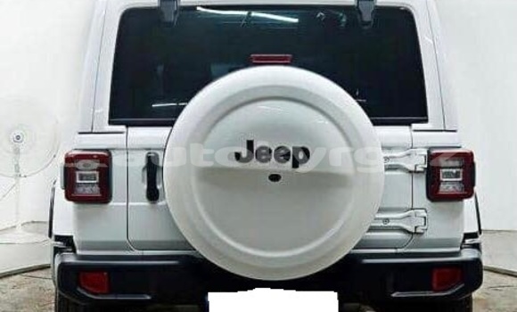 Buy Used Jeep Wrangler White Car in Bishkek in Bishkek Buy Used Jeep Wrangler White Car in Bishkek in Bishkek