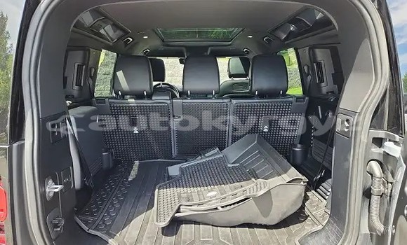 Buy Used Land Rover Defender White Car in Karakol in Issyk-Kul Buy Used Land Rover Defender White Car in Karakol in Issyk-Kul
