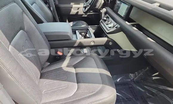 Buy Used Land Rover Defender White Car in Karakol in Issyk-Kul Buy Used Land Rover Defender White Car in Karakol in Issyk-Kul
