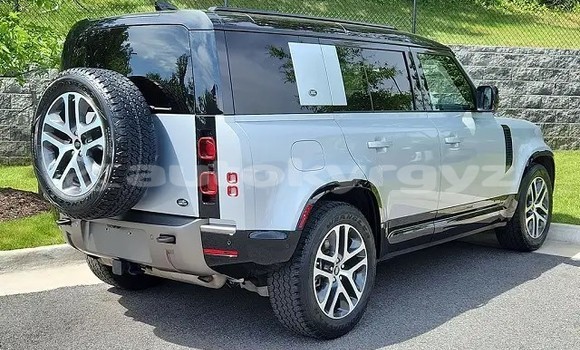 Buy Used Land Rover Defender White Car in Karakol in Issyk-Kul Buy Used Land Rover Defender White Car in Karakol in Issyk-Kul