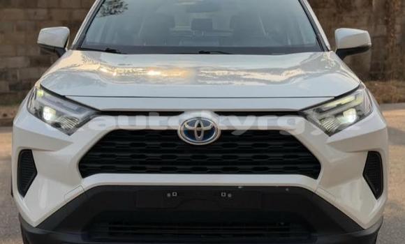 Buy Used Toyota RAV4 White Car in Bishkek in Bishkek