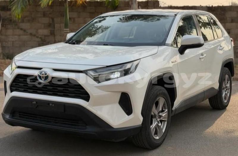 Big with watermark toyota rav4 bishkek bishkek 5946