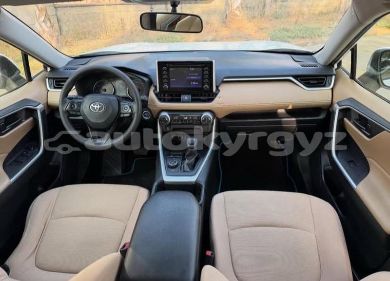 Big with watermark toyota rav4 bishkek bishkek 5946