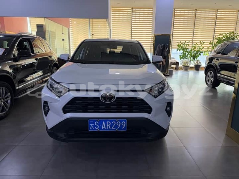 Big with watermark toyota rav4 bishkek bishkek 5953
