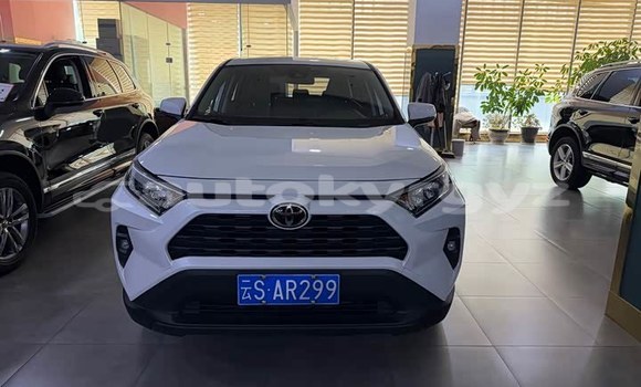 Buy Used Toyota RAV4 White Car in Bishkek in Bishkek Buy Used Toyota RAV4 White Car in Bishkek in Bishkek