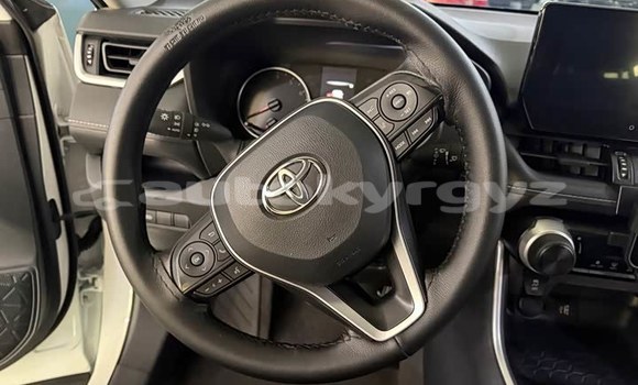 Buy Used Toyota RAV4 White Car in Bishkek in Bishkek Buy Used Toyota RAV4 White Car in Bishkek in Bishkek