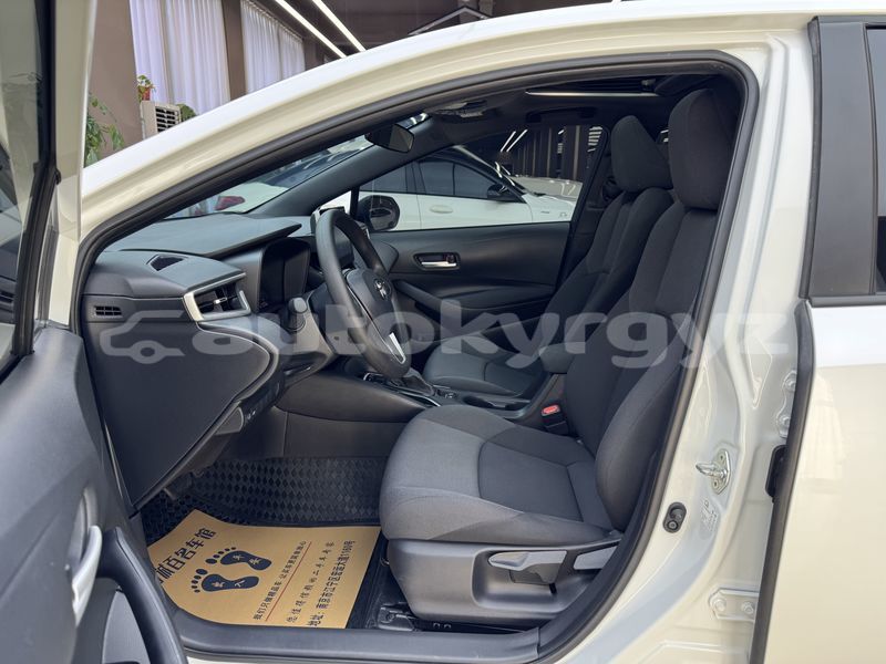 Big with watermark toyota corolla bishkek bishkek 5956