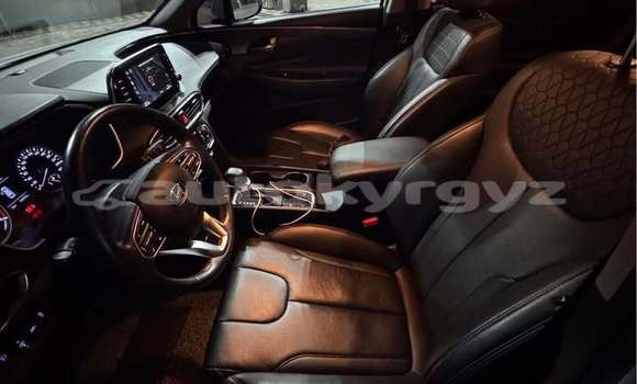 Buy Used Hyundai Santa Fe White Car in Bishkek in Bishkek Buy Used Hyundai Santa Fe White Car in Bishkek in Bishkek