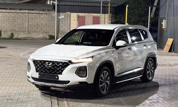Buy Used Hyundai Santa Fe White Car in Bishkek in Bishkek Buy Used Hyundai Santa Fe White Car in Bishkek in Bishkek