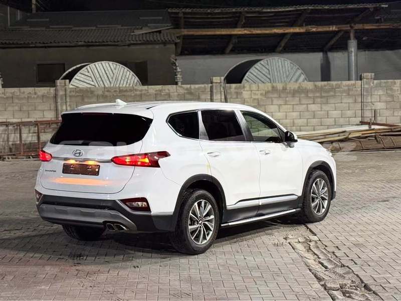 Big with watermark hyundai santa fe bishkek bishkek 5978