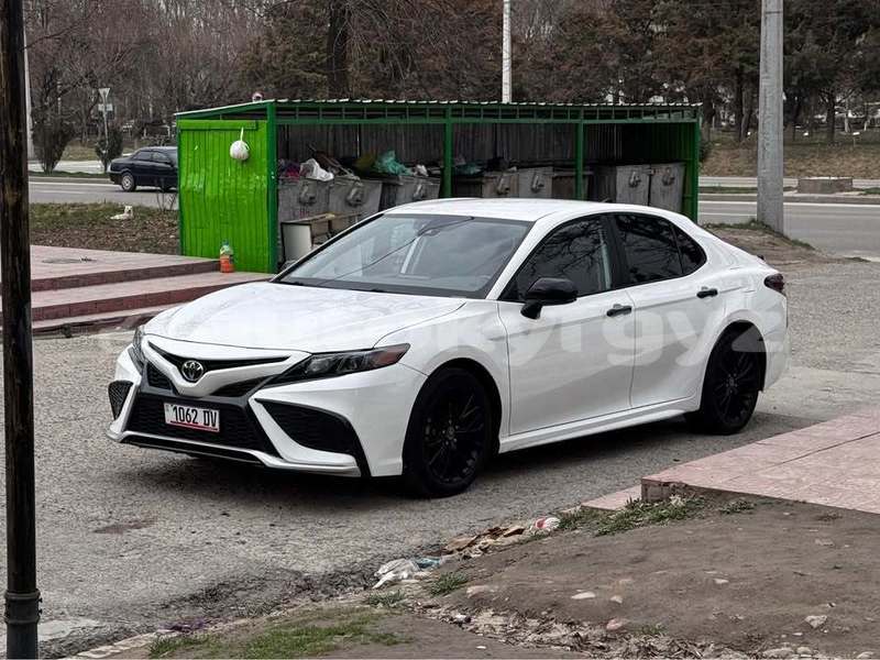 Big with watermark toyota camry bishkek bishkek 5982