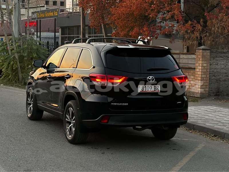 Big with watermark toyota highlander bishkek bishkek 5987