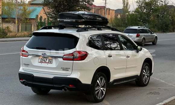 Buy Used Subaru Ascent White Car in Bishkek in Bishkek Buy Used Subaru Ascent White Car in Bishkek in Bishkek