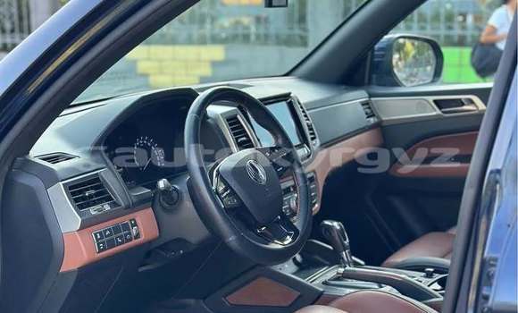 Buy Used Toyota Pickup Black Car in Bishkek in Bishkek Buy Used Toyota Pickup Black Car in Bishkek in Bishkek
