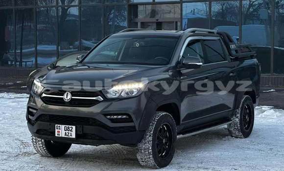 Buy Used SsangYong Rexton Black Car in Bishkek in Bishkek Buy Used SsangYong Rexton Black Car in Bishkek in Bishkek