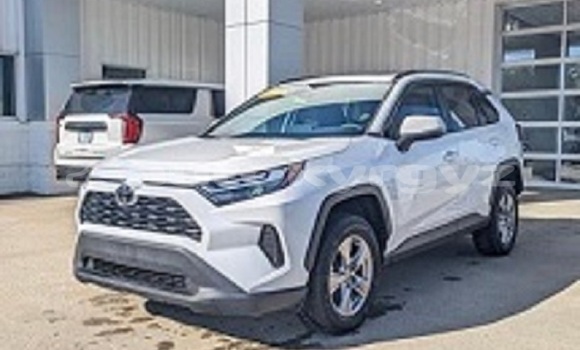 Buy Used Toyota RAV4 White Car in At–Bashi in Naryn