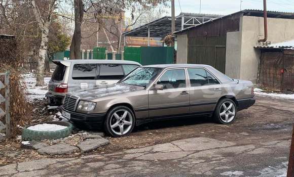 Buy Used Mercedes-Benz 250 Other Car in Bishkek in Bishkek Buy Used Mercedes-Benz 250 Other Car in Bishkek in Bishkek