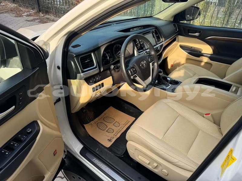 Big with watermark toyota highlander bishkek bishkek 6035