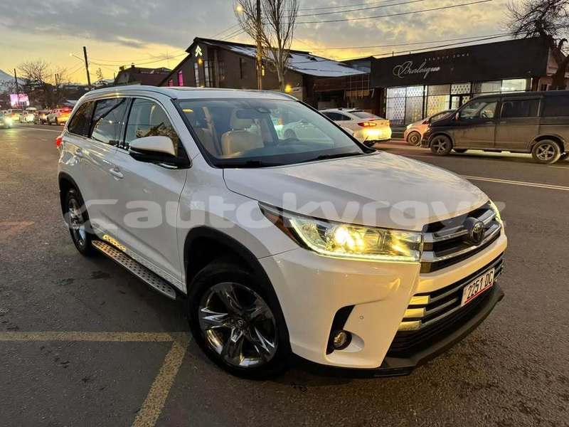 Big with watermark toyota highlander bishkek bishkek 6035