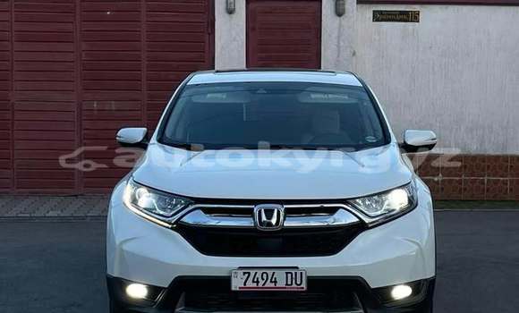 Buy Used Honda CR–V White Car in Bishkek in Bishkek