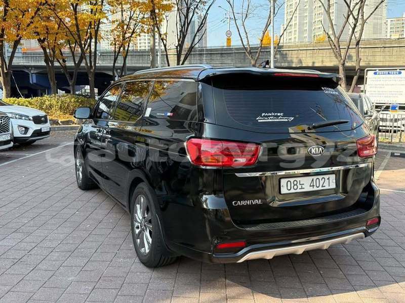 Big with watermark kia carnival bishkek bishkek 6039