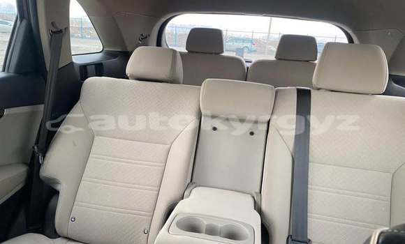Buy Used Kia Sorento Red Car in Bishkek in Bishkek Buy Used Kia Sorento Red Car in Bishkek in Bishkek