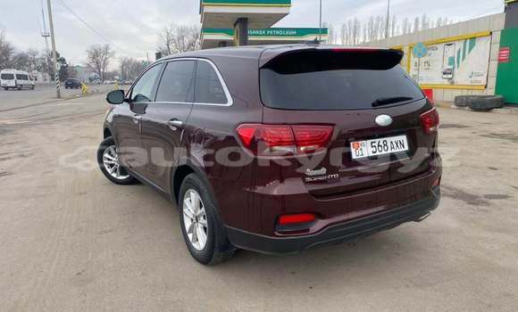 Buy Used Kia Sorento Red Car in Bishkek in Bishkek Buy Used Kia Sorento Red Car in Bishkek in Bishkek