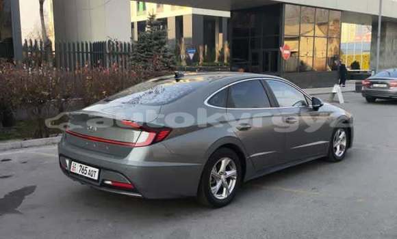 Buy Used Hyundai Sonata Other Car in Bishkek in Bishkek Buy Used Hyundai Sonata Other Car in Bishkek in Bishkek
