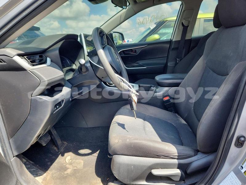 Big with watermark toyota rav4 bishkek bishkek 6068