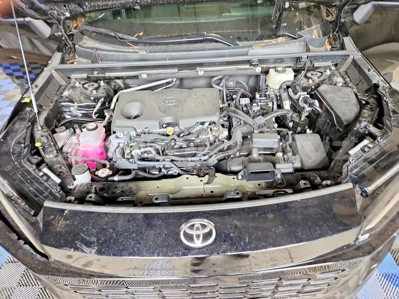 Big with watermark toyota rav4 bishkek bishkek 6071