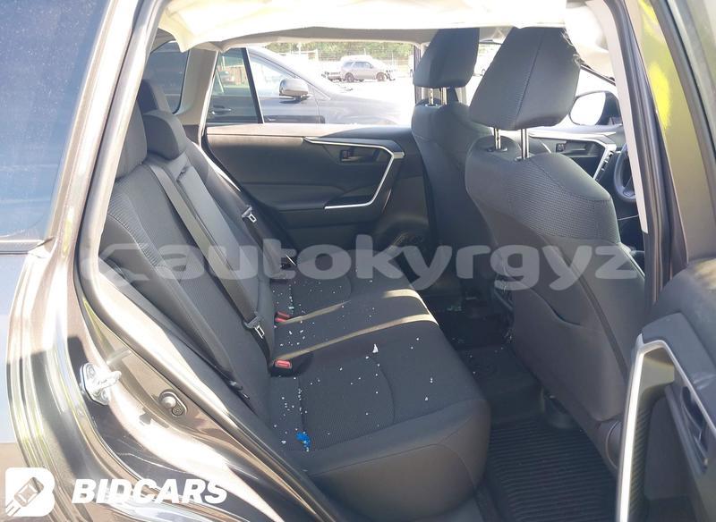 Big with watermark toyota rav4 bishkek bishkek 6072