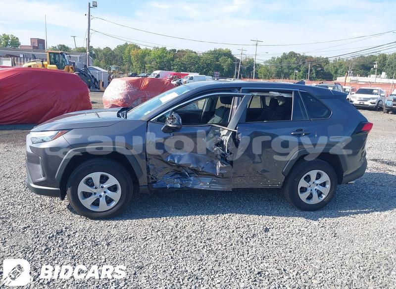 Big with watermark toyota rav4 bishkek bishkek 6072