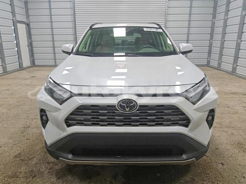 Big with watermark toyota rav4 bishkek bishkek 6073