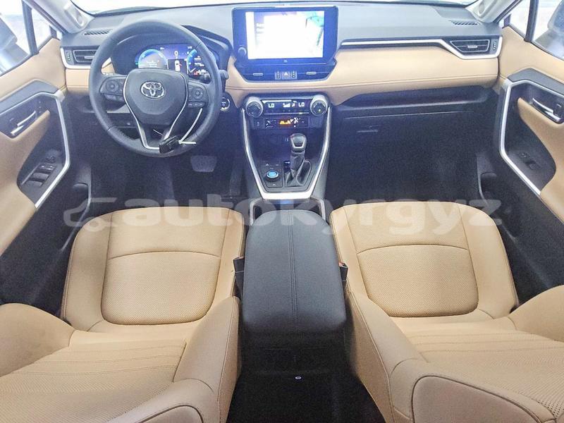 Big with watermark toyota rav4 bishkek bishkek 6073