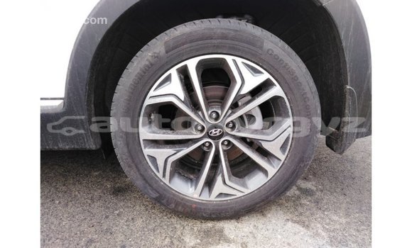 Buy Import Hyundai Santa Fe White Car in Import - Dubai in Batken Buy Import Hyundai Santa Fe White Car in Import - Dubai in Batken