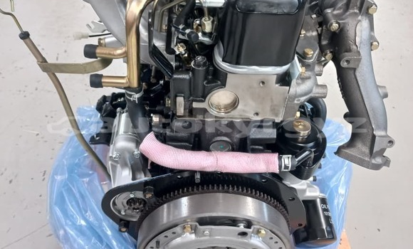 Isuzu KB250 2.5 Engine