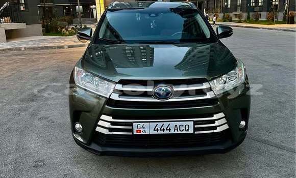 Buy Used Toyota Highlander Other Car in Bishkek in Bishkek