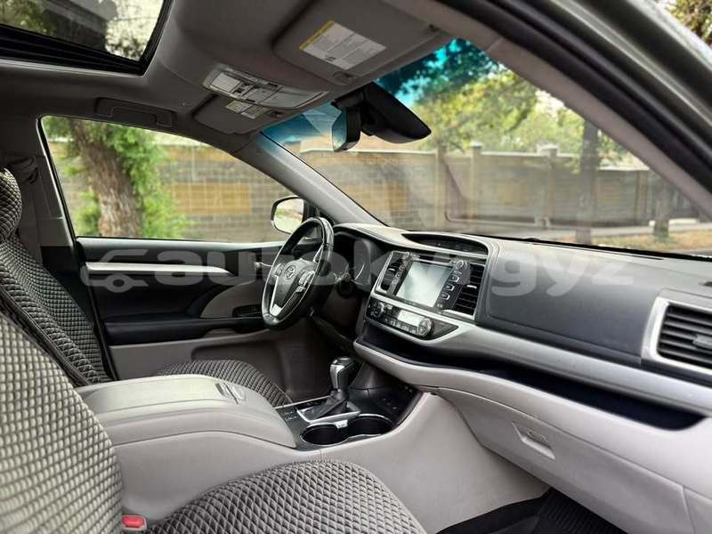 Big with watermark toyota highlander bishkek bishkek 6143