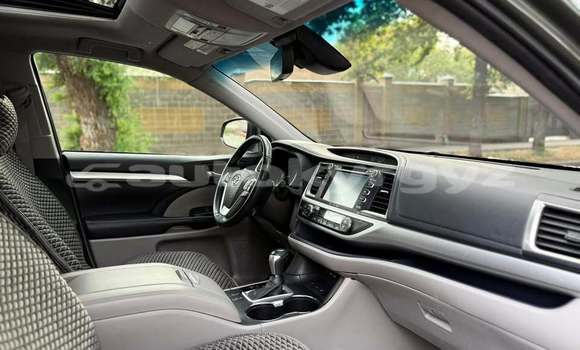 Buy Used Toyota Highlander Other Car in Bishkek in Bishkek Buy Used Toyota Highlander Other Car in Bishkek in Bishkek