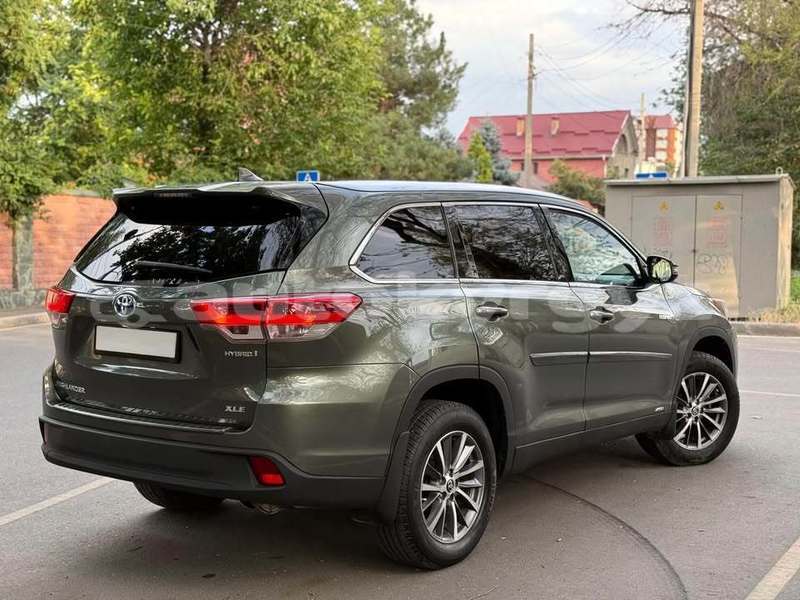 Big with watermark toyota highlander bishkek bishkek 6144