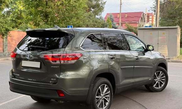 Buy Used Toyota Highlander Other Car in Bishkek in Bishkek Buy Used Toyota Highlander Other Car in Bishkek in Bishkek