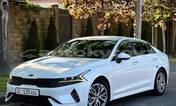 Buy Used Kia K5 White Car in Bishkek in Bishkek Buy Used Kia K5 White Car in Bishkek in Bishkek