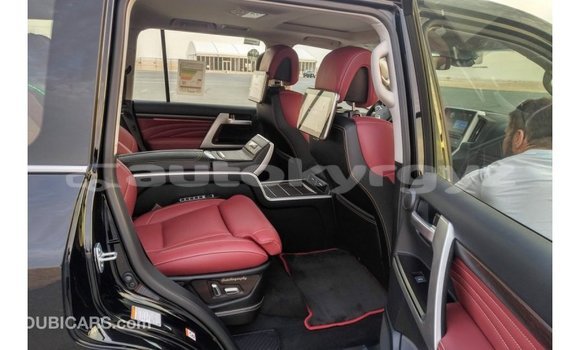 Buy Import Toyota Land Cruiser Black Car in Import - Dubai in Batken Buy Import Toyota Land Cruiser Black Car in Import - Dubai in Batken