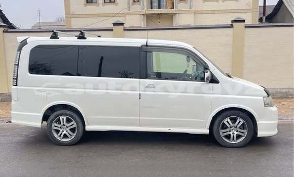 Buy Used Honda Stepwgn White Car in Bishkek in Bishkek Buy Used Honda Stepwgn White Car in Bishkek in Bishkek