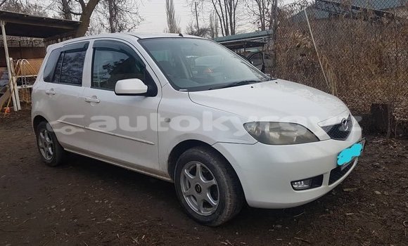 Buy Used Mazda Demio White Car in Bishkek in Bishkek