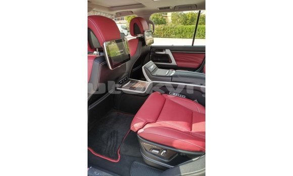 Buy Import Toyota Land Cruiser Black Car in Import - Dubai in Batken Buy Import Toyota Land Cruiser Black Car in Import - Dubai in Batken