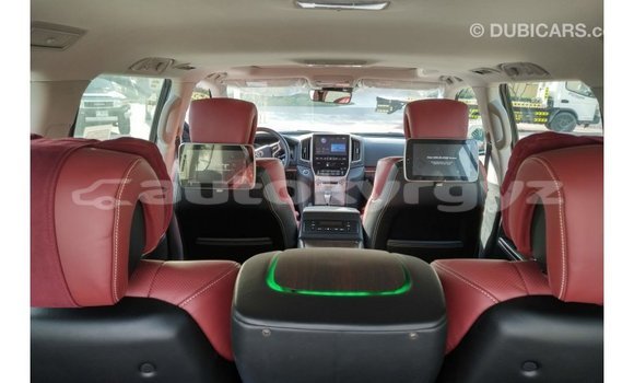 Buy Import Toyota Land Cruiser Black Car in Import - Dubai in Batken Buy Import Toyota Land Cruiser Black Car in Import - Dubai in Batken