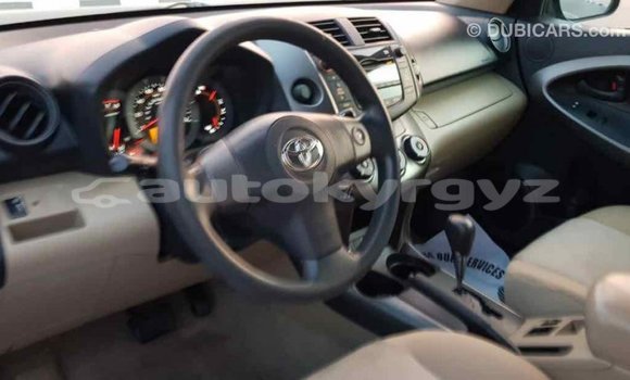 Buy Import Toyota HiAce Blue Truck in Import - Dubai in Batken Buy Import Toyota HiAce Blue Truck in Import - Dubai in Batken