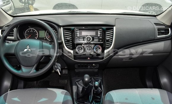 Buy Import Mitsubishi L200 Other Car in Import - Dubai in Batken Buy Import Mitsubishi L200 Other Car in Import - Dubai in Batken
