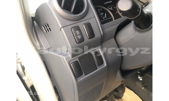 Buy Import Toyota Land Cruiser White Car in Import - Dubai in Batken Buy Import Toyota Land Cruiser White Car in Import - Dubai in Batken